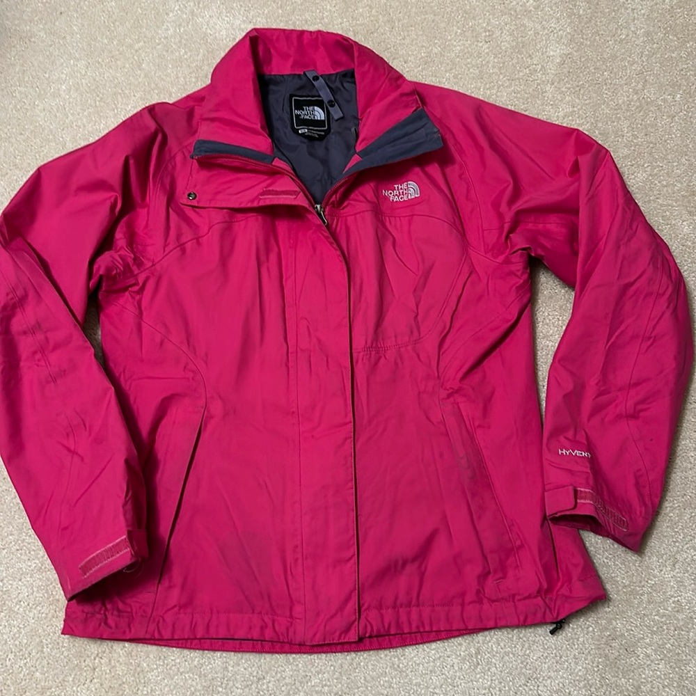 The North Face pink woman’s jacket zip front  hidden pockets no hood inc…
